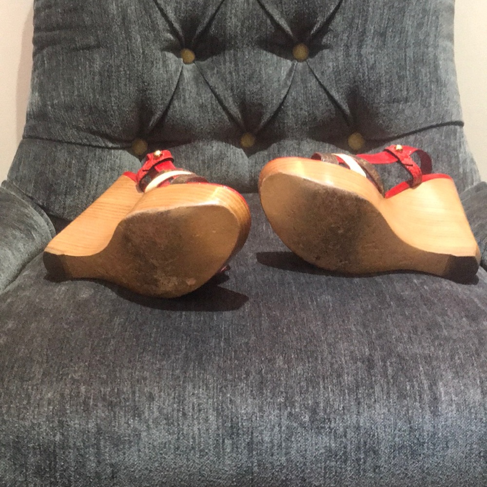 Louis Vuitton wedges 7.5 - Picture 5 of 5